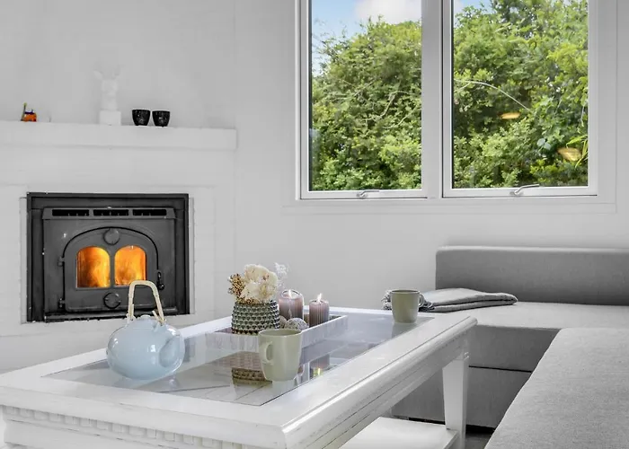 2 Bedroom Cozy In Сasa de vacaciones *